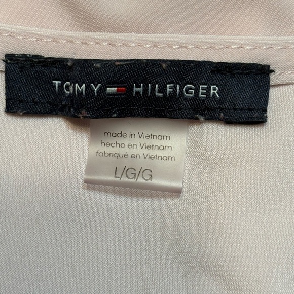 Tommy Hilfiger Light Pink Keyhole Blouse size L - Picture 4 of 12